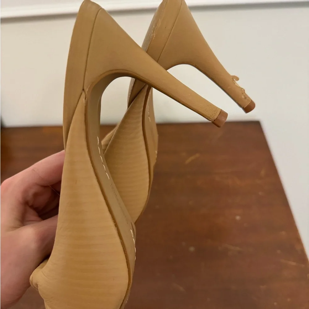 Vince Camuto Tan Mules Salete - Picture 5 of 7